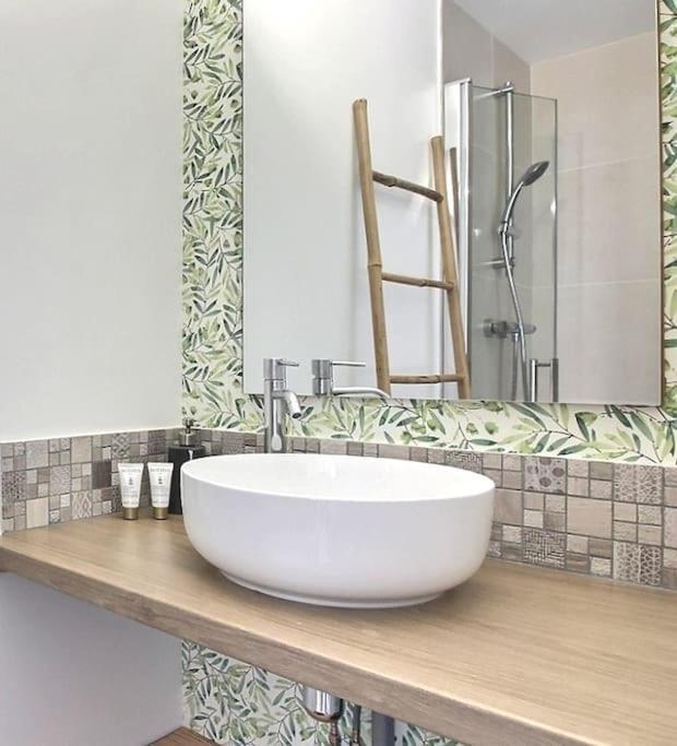 Appartement T2 Independant Au Coeur De La Ville Bourges Kültér fotó